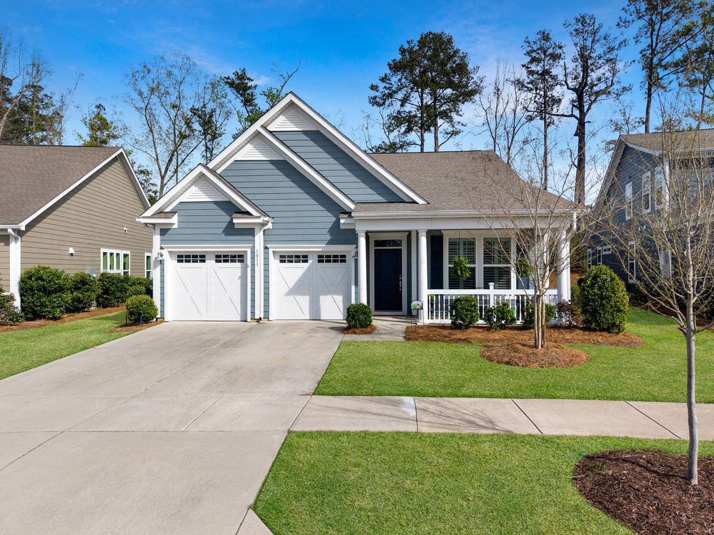 1013 Old Field Drive, Summerville, SC 29483