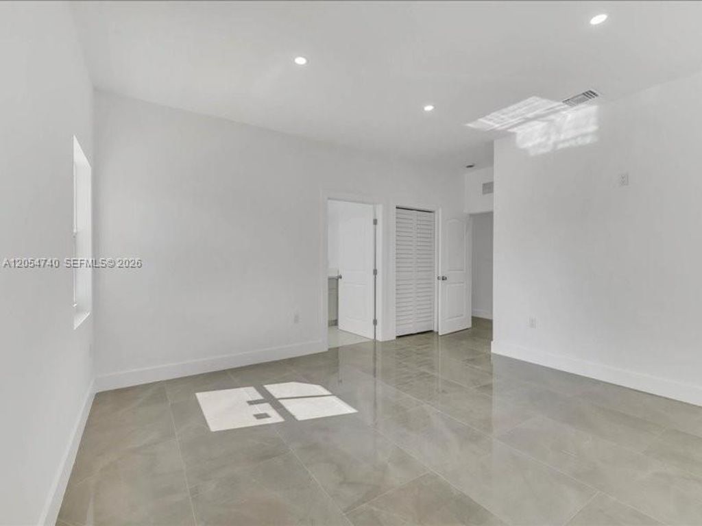 1539 SW 44th Avenue, Fort Lauderdale, FL 33317