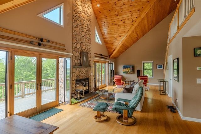 69 Cole St, Cummington, MA 01026