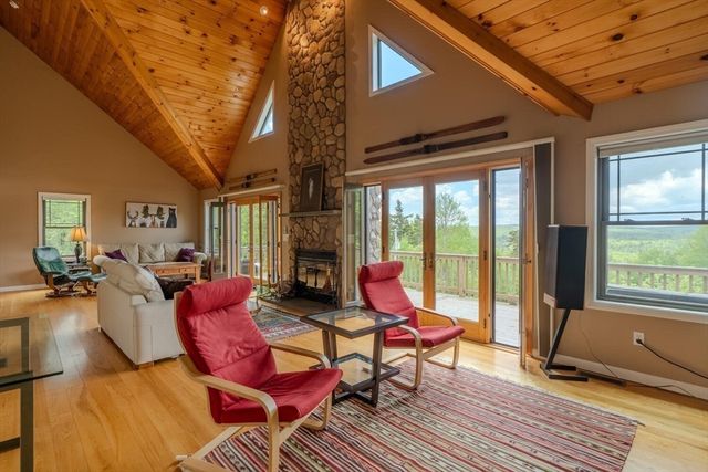 69 Cole St, Cummington, MA 01026