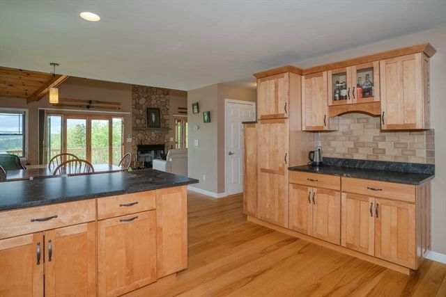 69 Cole St, Cummington, MA 01026
