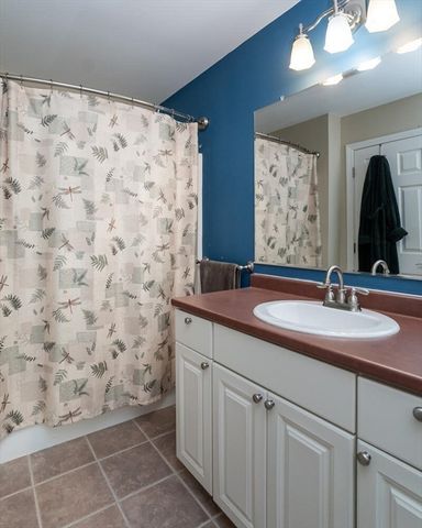 69 Cole St, Cummington, MA 01026