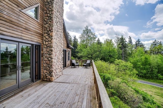 69 Cole St, Cummington, MA 01026
