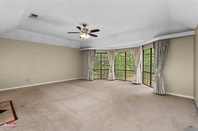 1502 Meandering Way, Longview, TX 75604