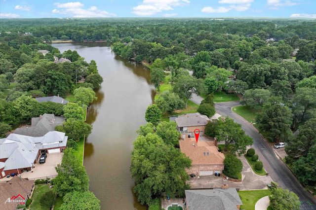 1502 Meandering Way, Longview, TX 75604