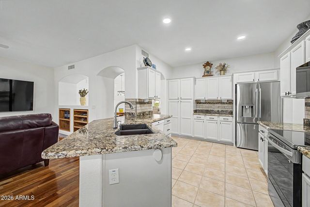 17624 N Goldwater Drive, Surprise, AZ 85374