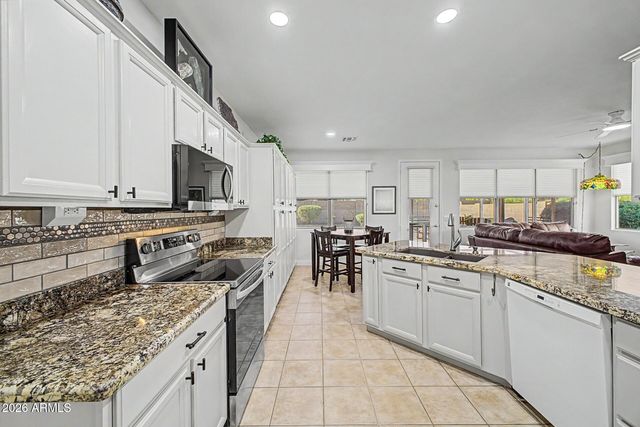 17624 N Goldwater Drive, Surprise, AZ 85374