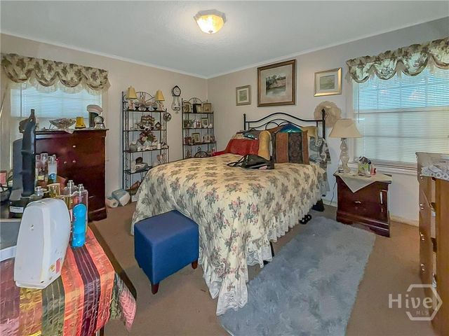 4717 SYLVAN Drive, Savannah, GA 31405
