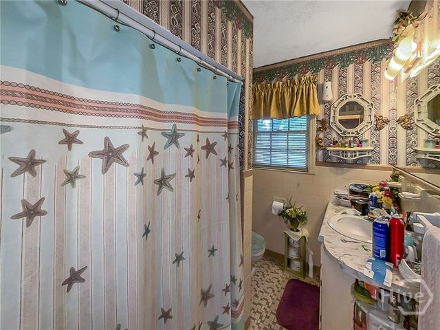4717 SYLVAN Drive, Savannah, GA 31405