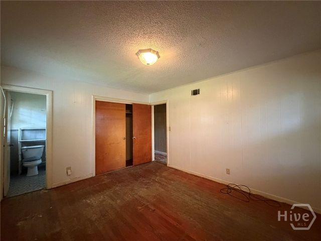 4717 SYLVAN Drive, Savannah, GA 31405