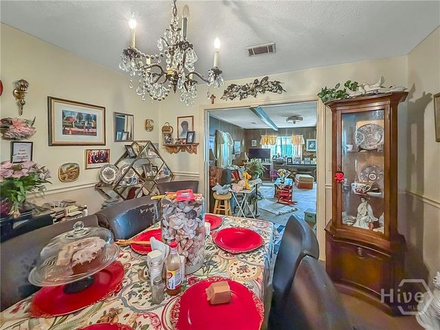 4717 SYLVAN Drive, Savannah, GA 31405