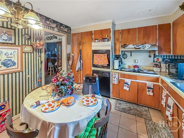 4717 SYLVAN Drive, Savannah, GA 31405
