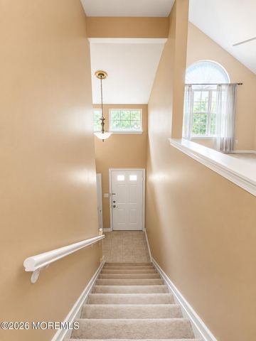 35 Powell Court, Hightstown, NJ 08520