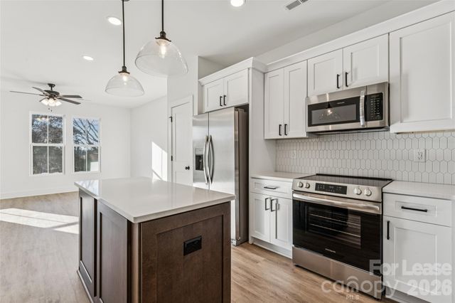 5007 Grayton Alley, Charlotte, NC 28217