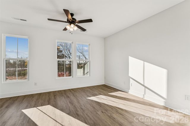 5007 Grayton Alley, Charlotte, NC 28217