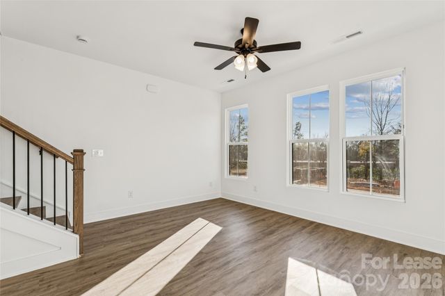 5007 Grayton Alley, Charlotte, NC 28217