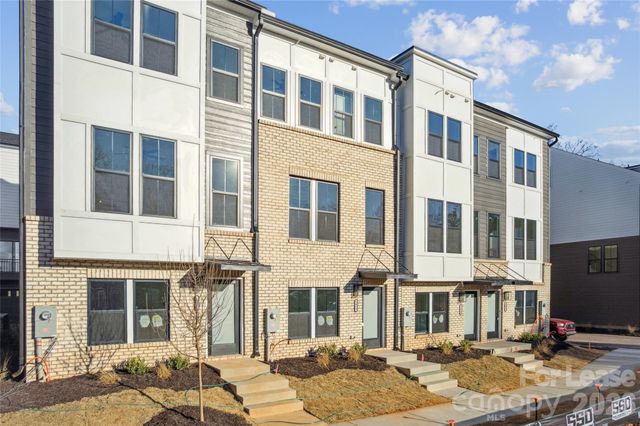 5007 Grayton Alley, Charlotte, NC 28217
