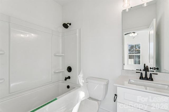 5007 Grayton Alley, Charlotte, NC 28217