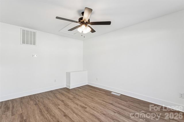 5007 Grayton Alley, Charlotte, NC 28217