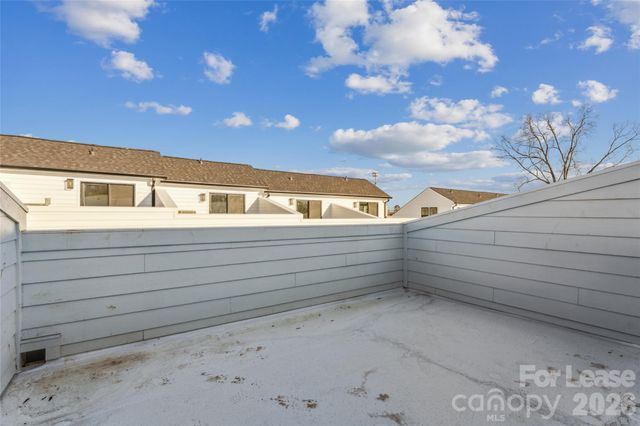 5007 Grayton Alley, Charlotte, NC 28217