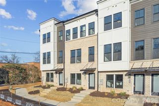 5007 Grayton Alley, Charlotte, NC 28217