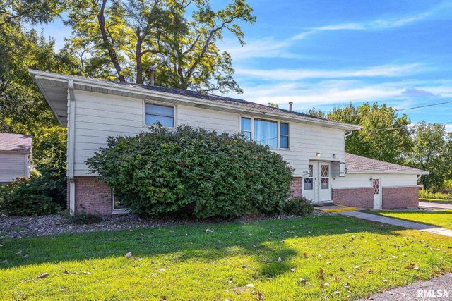 5054 N LAKESIDE Place, Peoria Heights, IL 61616