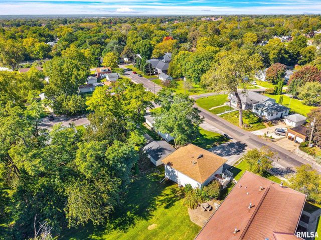 5054 N LAKESIDE Place, Peoria Heights, IL 61616