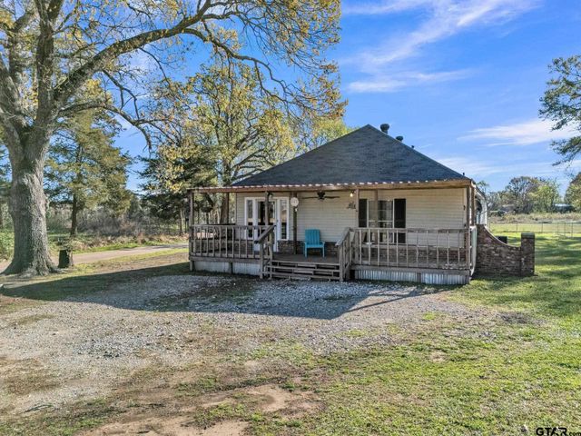 109 Sanders Lane, Pittsburg, TX 75686