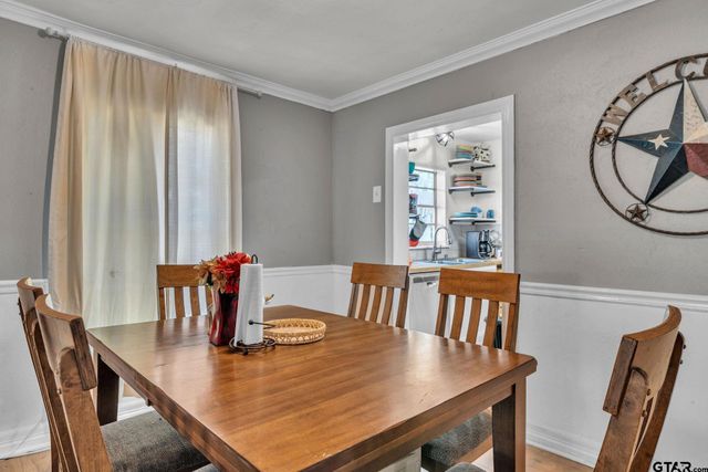 109 Sanders Lane, Pittsburg, TX 75686