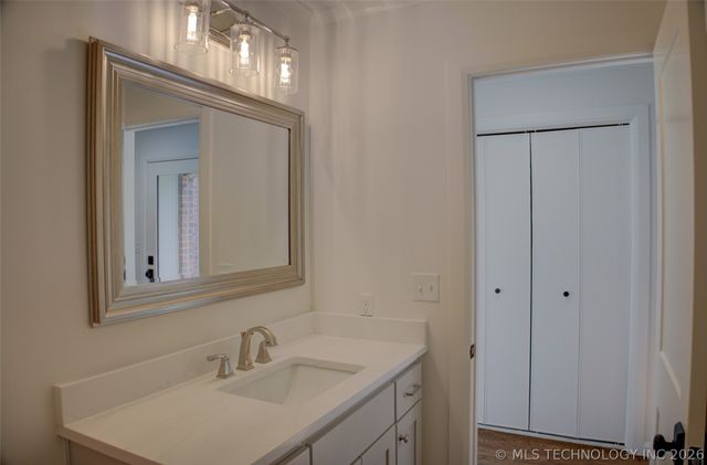 2427 E 72nd Street 5-C-2, Tulsa, OK 74136