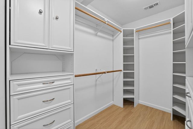 4512 Ulysses Dr, Sacramento, CA 95864