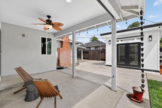 4512 Ulysses Dr, Sacramento, CA 95864