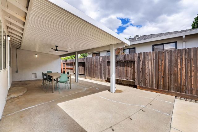 4512 Ulysses Dr, Sacramento, CA 95864