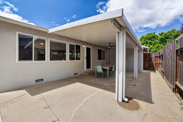 4512 Ulysses Dr, Sacramento, CA 95864