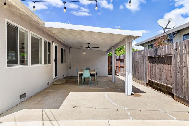 4512 Ulysses Dr, Sacramento, CA 95864