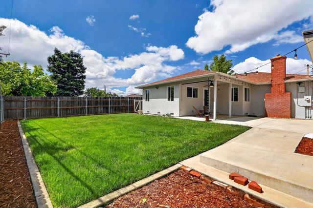 4512 Ulysses Dr, Sacramento, CA 95864