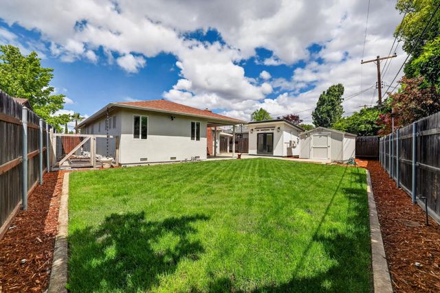 4512 Ulysses Dr, Sacramento, CA 95864