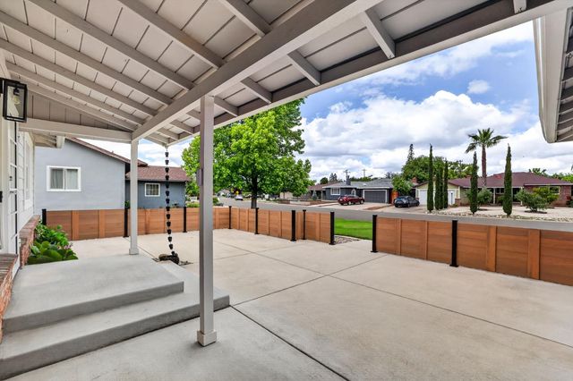 4512 Ulysses Dr, Sacramento, CA 95864