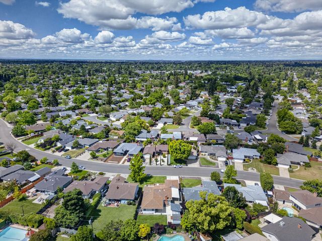 4512 Ulysses Dr, Sacramento, CA 95864