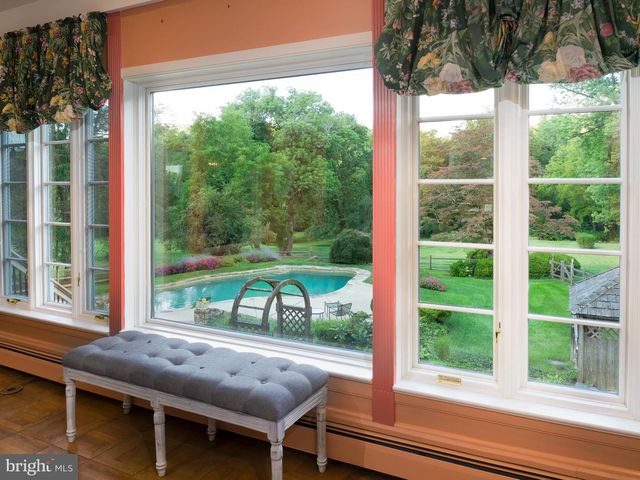 220 RADNOR CHESTER RD, Villanova, PA 19085