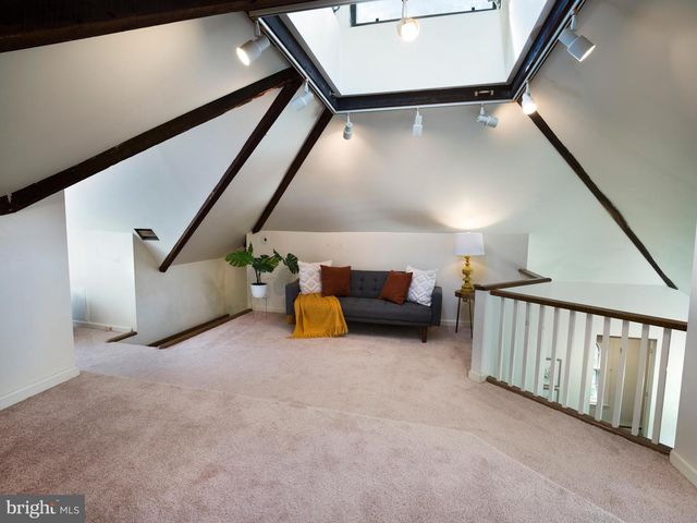 220 RADNOR CHESTER RD, Villanova, PA 19085