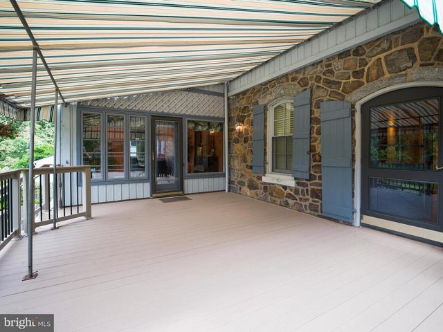 220 RADNOR CHESTER RD, Villanova, PA 19085