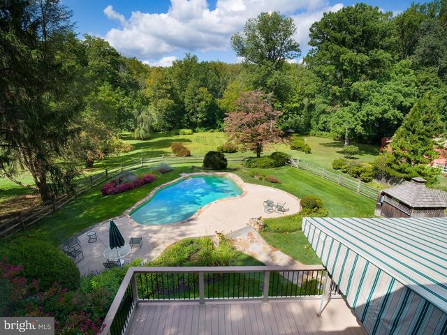 220 RADNOR CHESTER RD, Villanova, PA 19085