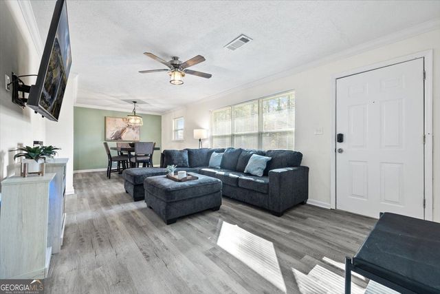 4281 Hiram Lithia Springs Road SW, Powder Springs, GA 30127