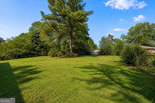4281 Hiram Lithia Springs Road SW, Powder Springs, GA 30127
