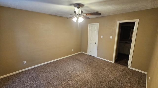 14734 Treborway Drive, Houston, TX 77014