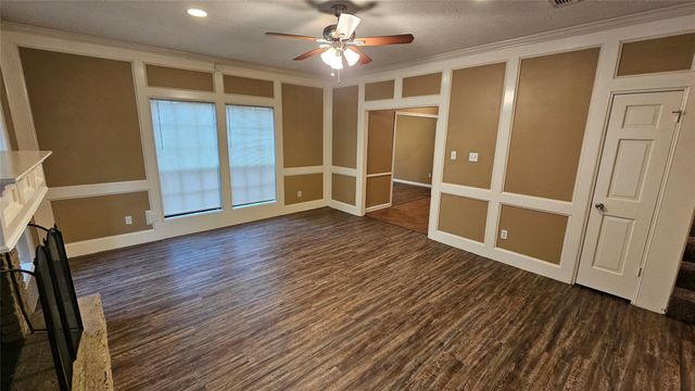 14734 Treborway Drive, Houston, TX 77014