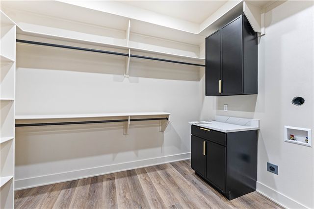 18 Dunstable Drive, Bella Vista, AR 72714