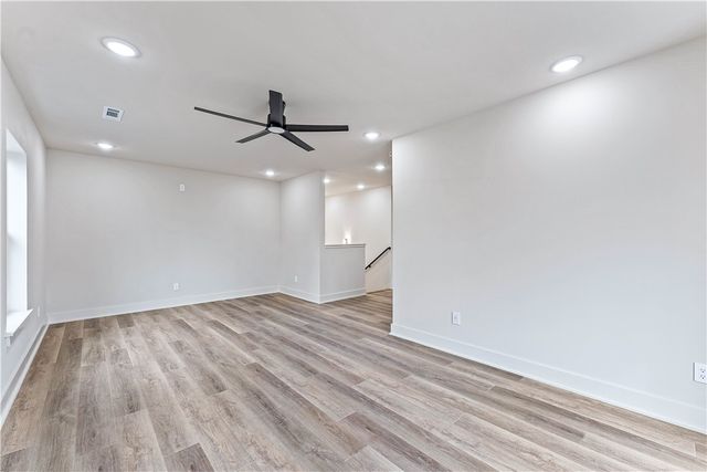 18 Dunstable Drive, Bella Vista, AR 72714