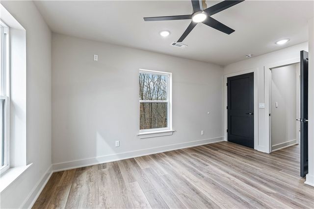 18 Dunstable Drive, Bella Vista, AR 72714